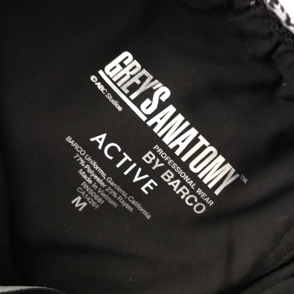 Grey’s Anatomy scrubs